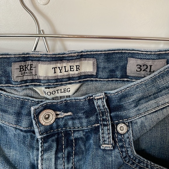 Tyler BKE men’s 32L jeans-excellent condition - Picture 2 of 4
